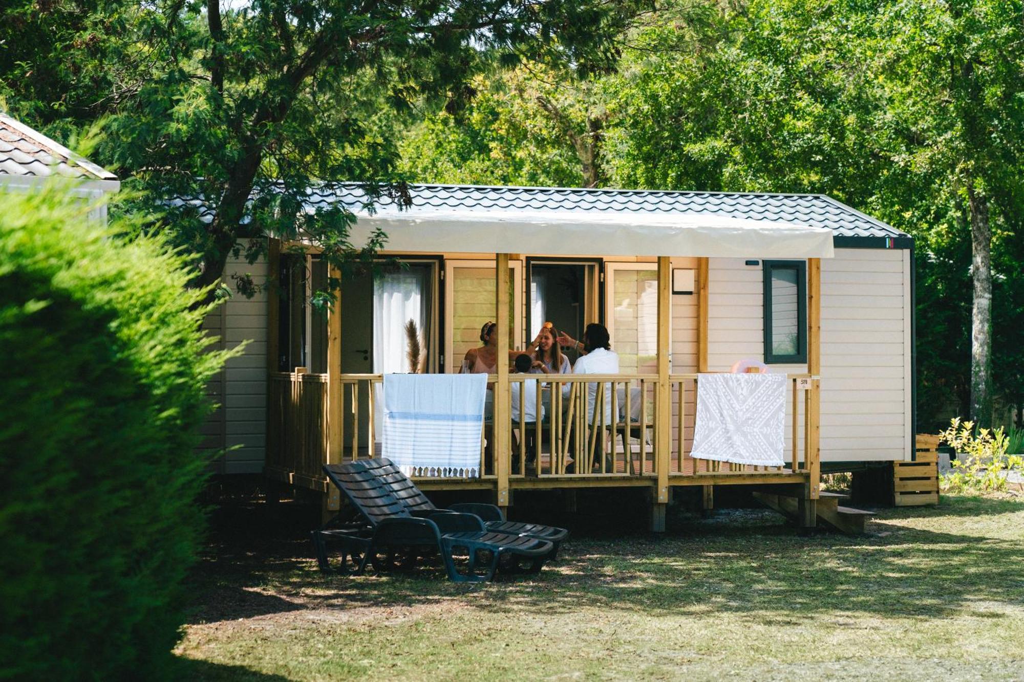 Camping Lou Broustaricq Sanguinet Kamer foto