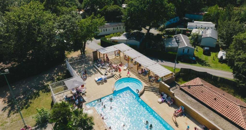Camping Lou Broustaricq Sanguinet Buitenkant foto